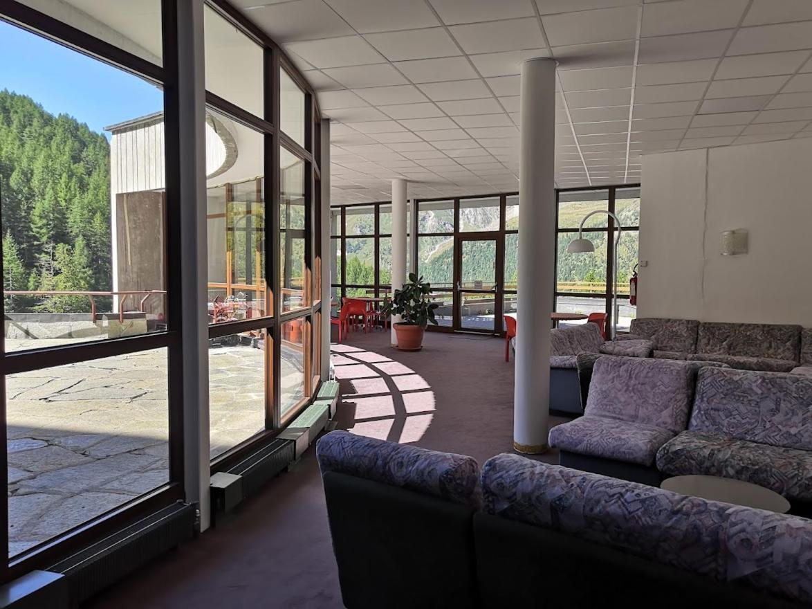 Le Petit Refuge Cervinia Appartement Breuil-Cervinia Buitenkant foto