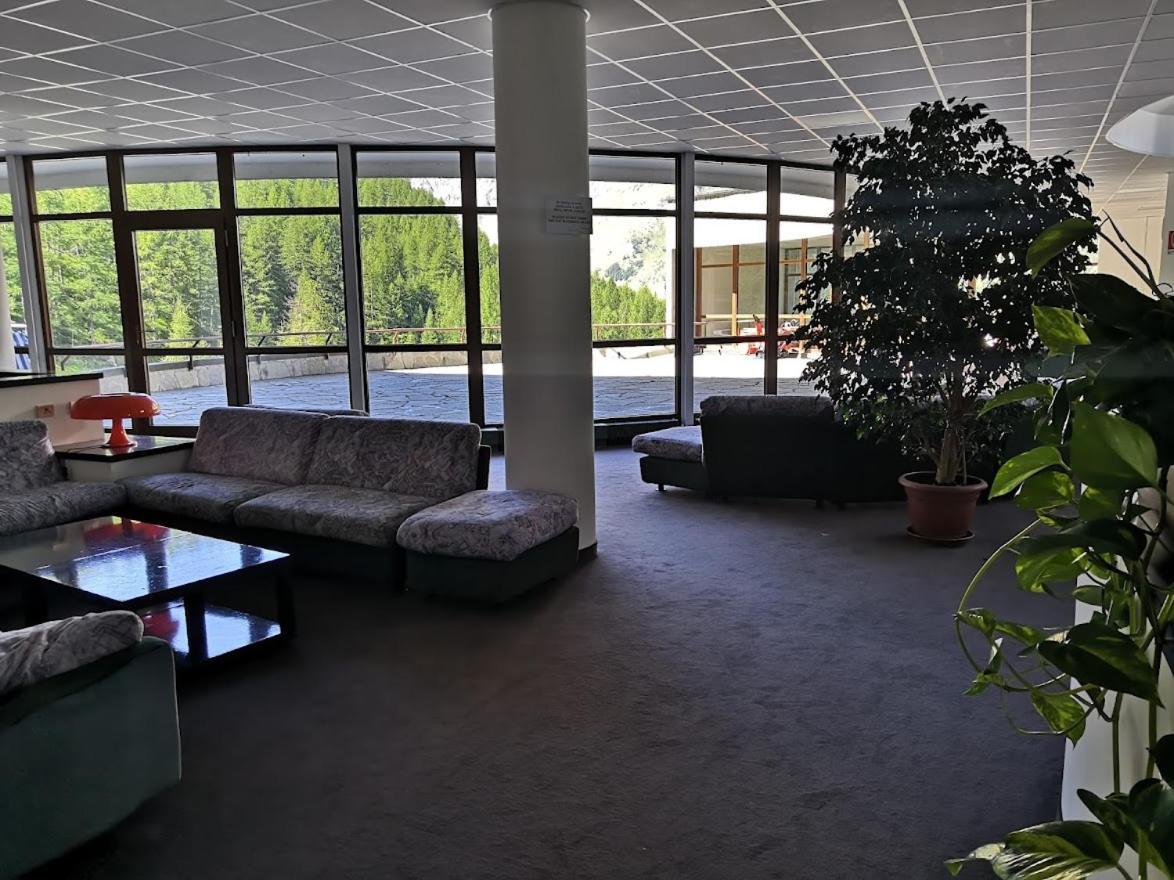 Le Petit Refuge Cervinia Appartement Breuil-Cervinia Buitenkant foto