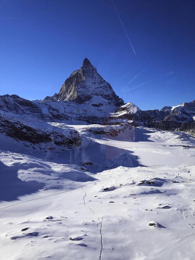 Le Petit Refuge Cervinia Appartement Breuil-Cervinia Buitenkant foto