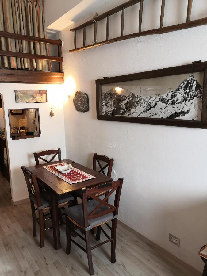 Le Petit Refuge Cervinia Appartement Breuil-Cervinia Buitenkant foto